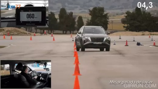 Hyundai Tucson đáp trả 'antifan' xe Hàn: Chuyên gia khen xe linh hoạt, vận hành ổn định, đánh lái tốt hơn BMW